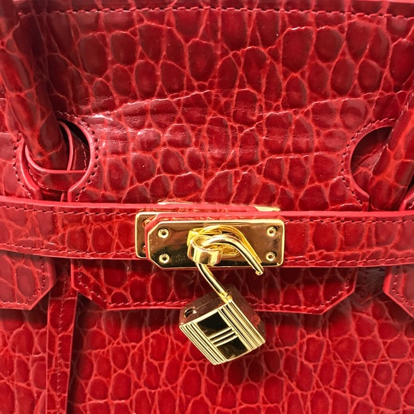 Kara beautiful red bag - Picture 2 of 8